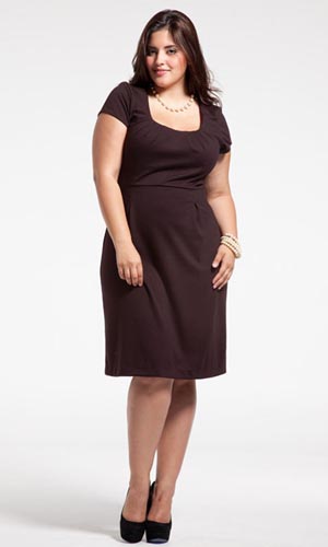 Sealed With a Kiss Designs plus size dresses 2011-2012